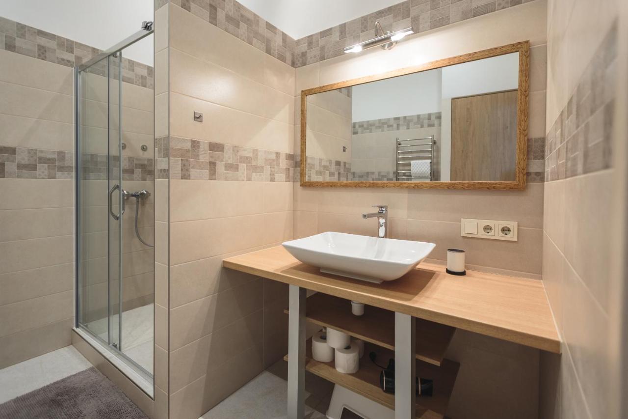 Riga Lux Apartments - Easy Stay Esterno foto